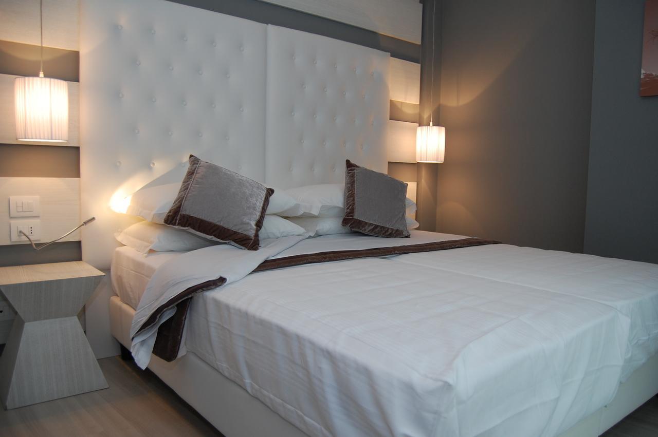 National Park Hotel & Spa Cotronei Bagian luar foto