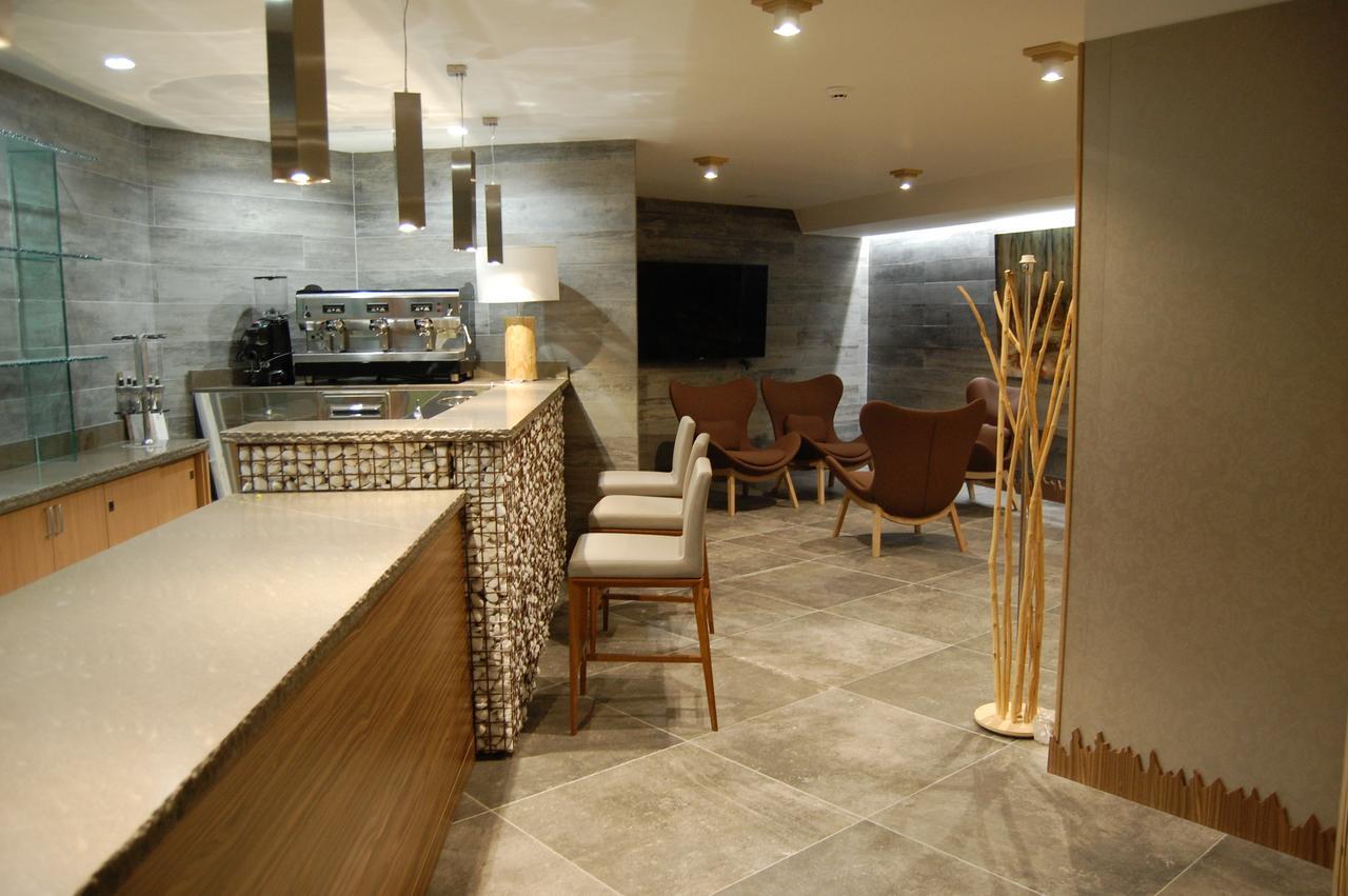 National Park Hotel & Spa Cotronei Bagian luar foto