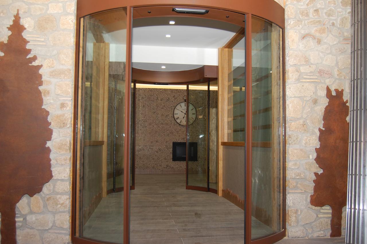 National Park Hotel & Spa Cotronei Bagian luar foto